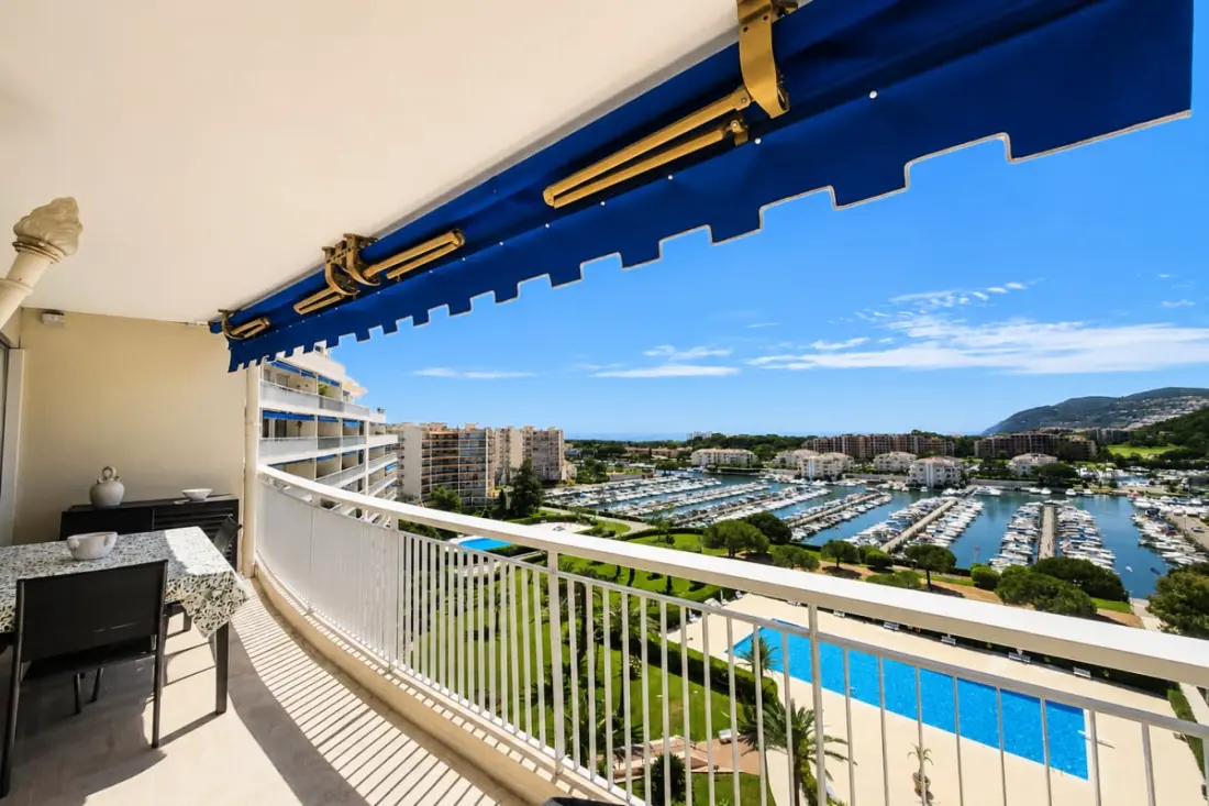 Appt 8 Pers Vue Mer &amp; Piscine - 10 Minutes De Cannes