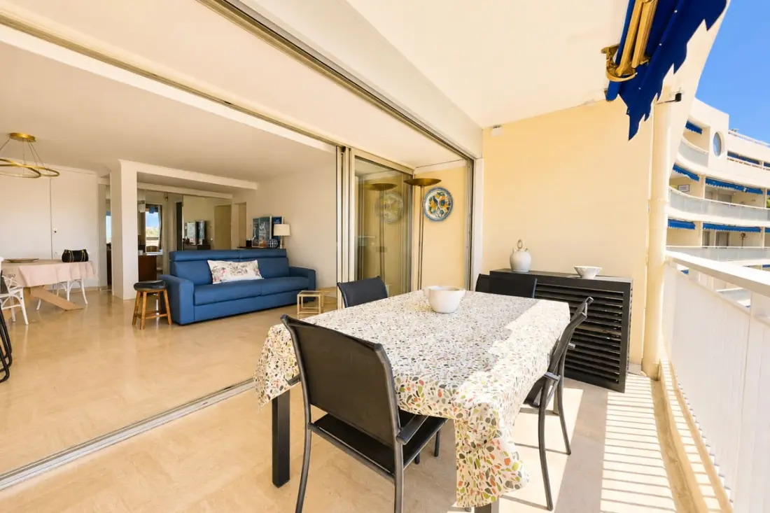 Appt 8 Pers Vue Mer &amp; Piscine - 10 Minutes De Cannes
