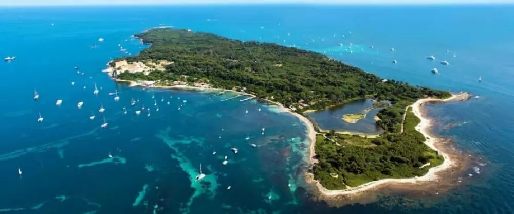 Camping La Provençale 4 étoiles★★★★