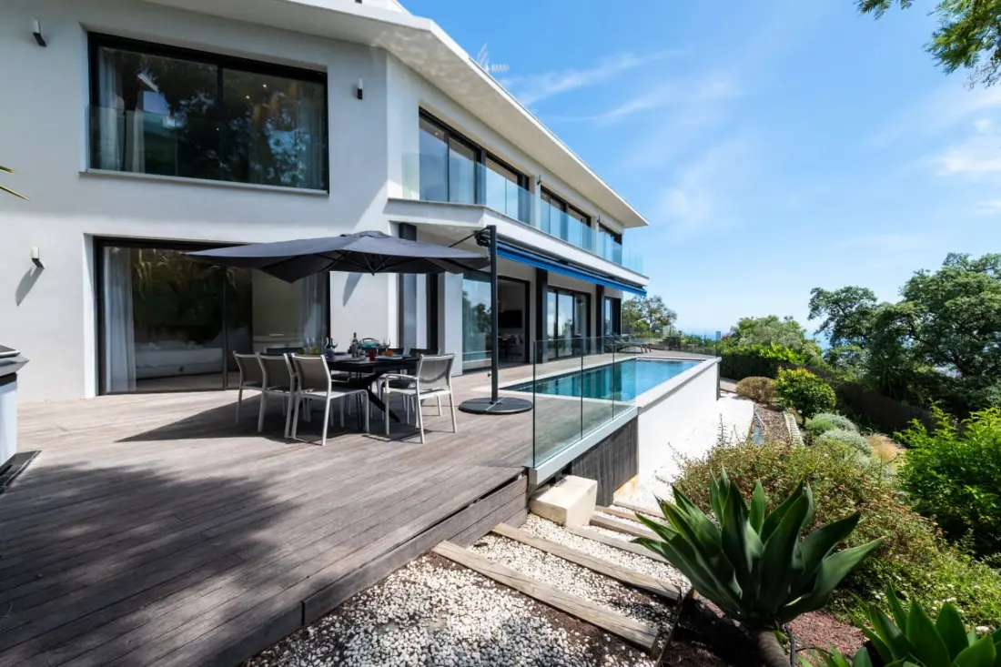 Résidence Maison D'architecte Avec Piscine Chauffée &amp; Sublime Vue Mer