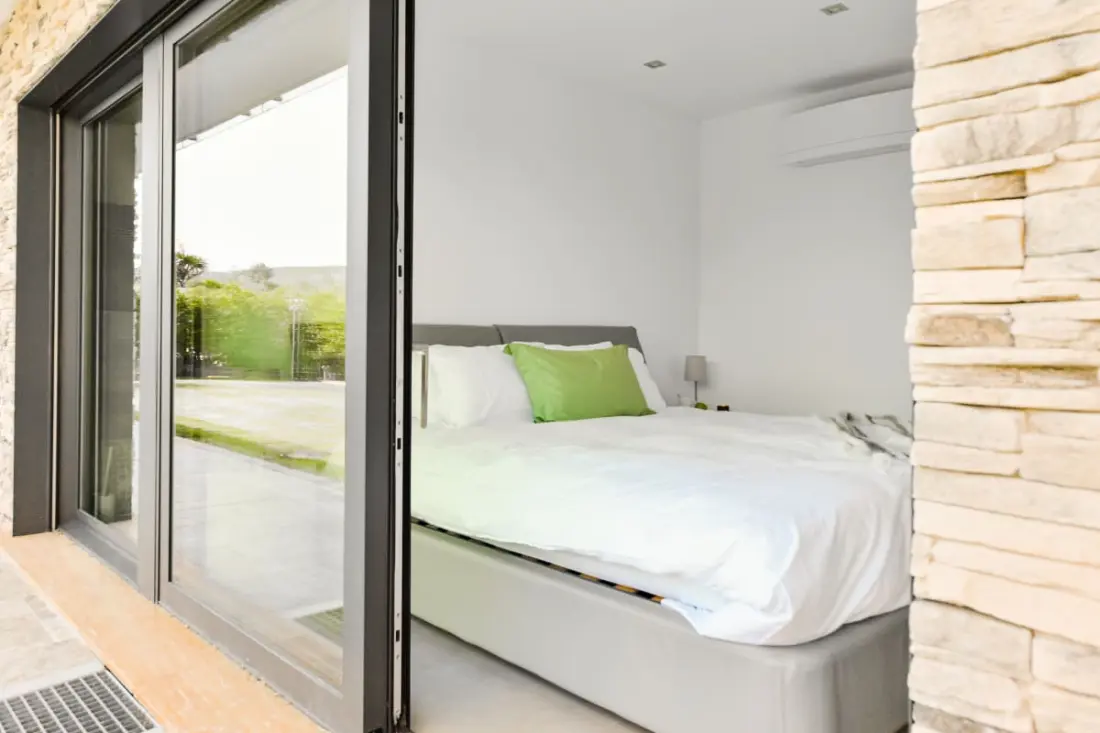 Résidence Villa D’architecte Avec Piscine Chauffée Pour 10 !