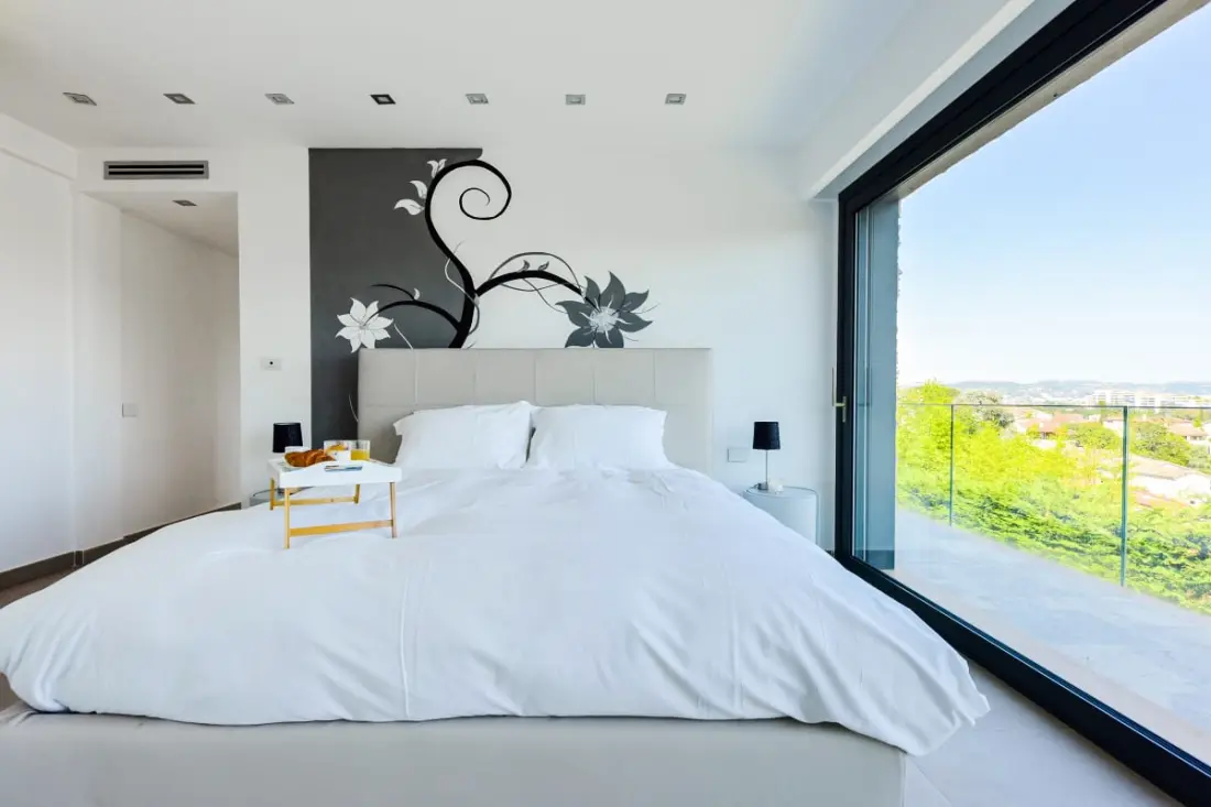 Résidence Villa D’architecte Avec Piscine Chauffée Pour 10 !
