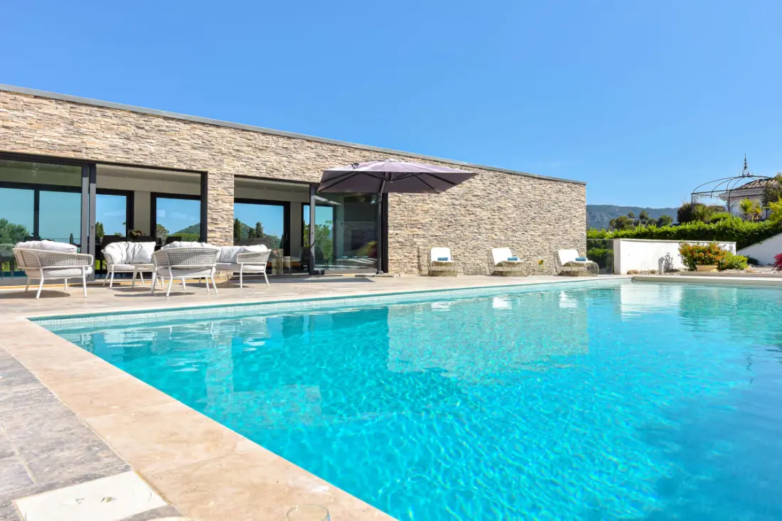 Résidence Villa D’architecte Avec Piscine Chauffée Pour 10 !