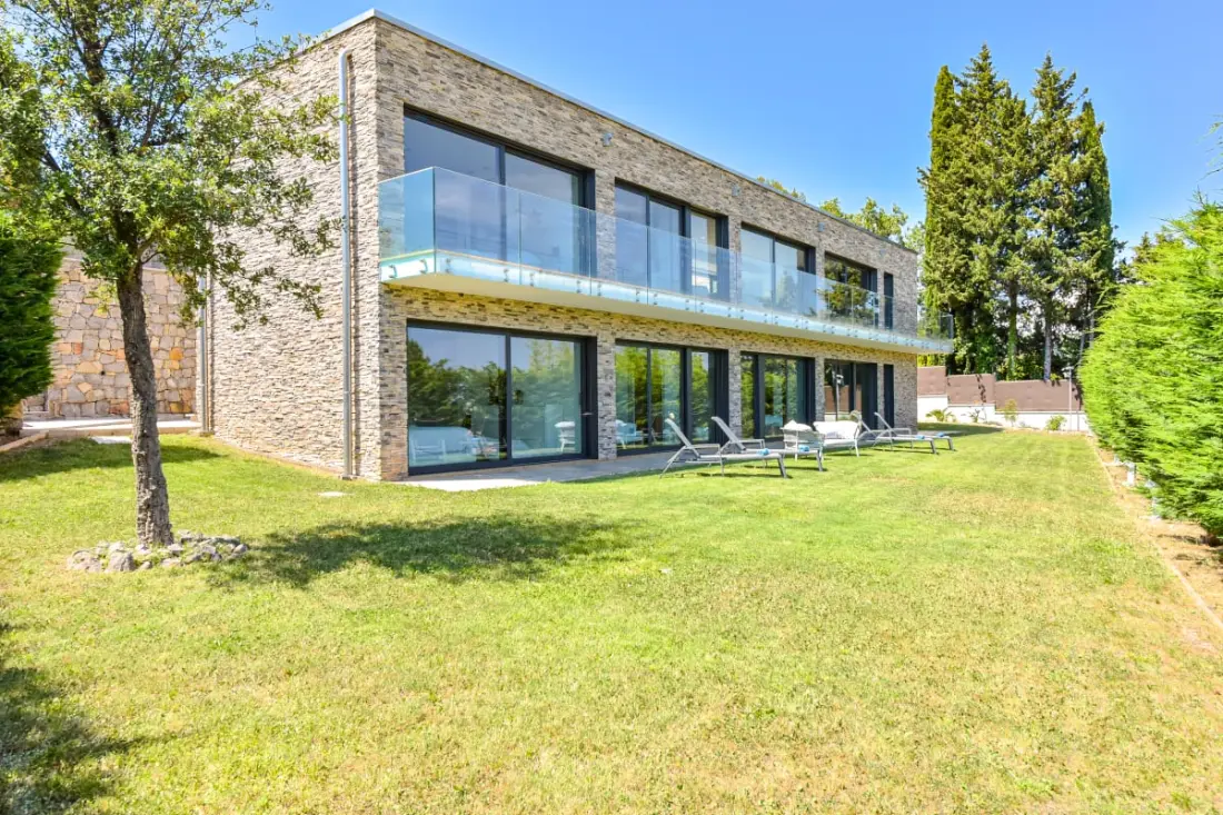 Résidence Villa D’architecte Avec Piscine Chauffée Pour 10 !