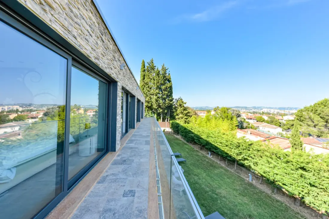 Résidence Villa D’architecte Avec Piscine Chauffée Pour 10 !
