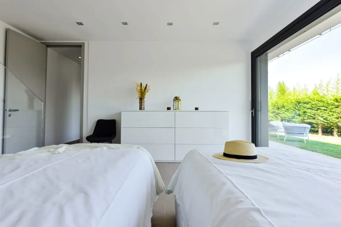 Résidence Villa D’architecte Avec Piscine Chauffée Pour 10 !