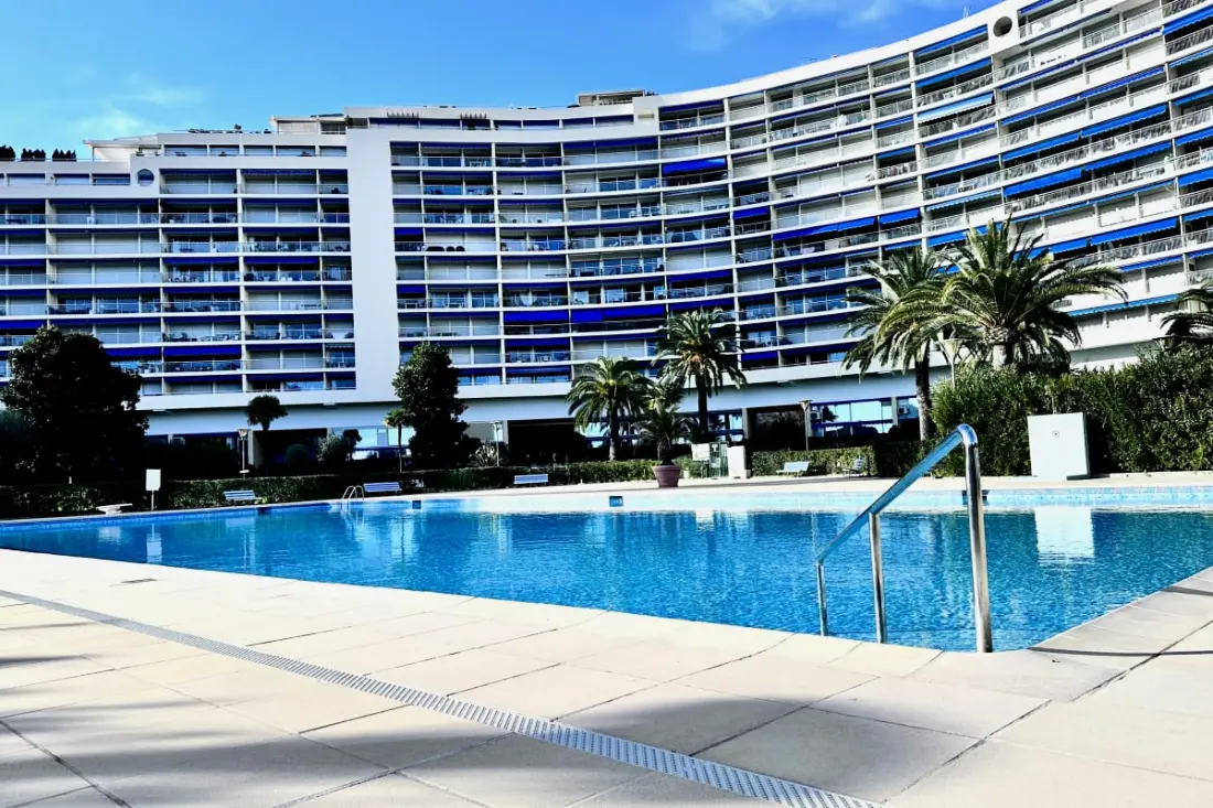 Studio Sur La Marina Avec Terrasse Et Piscine