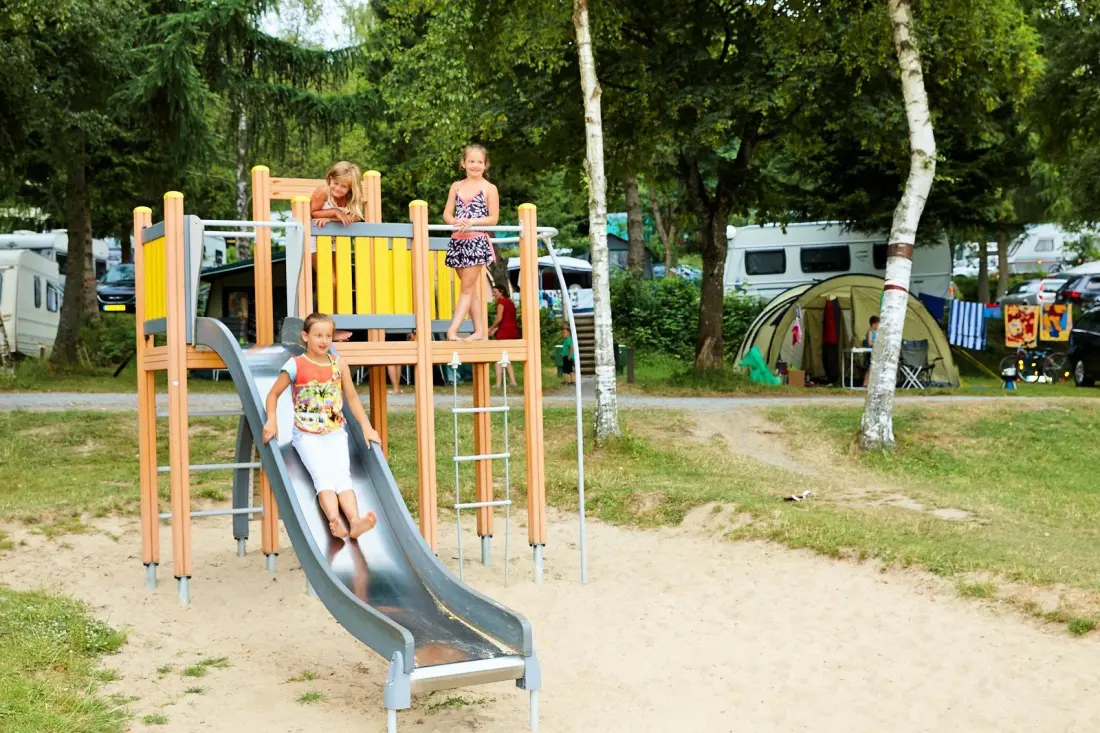 ArdenParks Petite Suisse