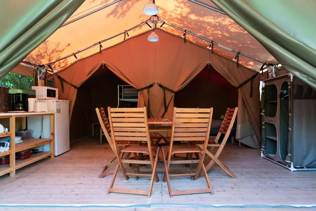Flower Camping Provence Vallée 3 étoiles★★★