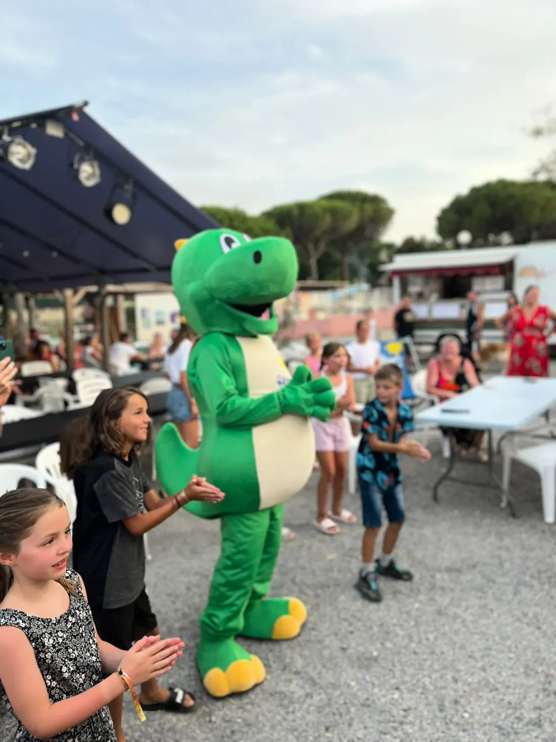 Flower Camping Provence Vallée 3 étoiles★★★