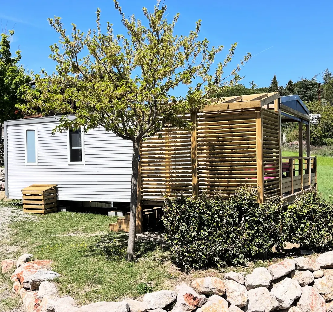 Flower Camping Provence Vallée 3 étoiles★★★