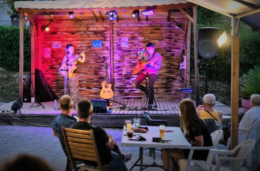 Flower Camping Provence Vallée 3 étoiles★★★