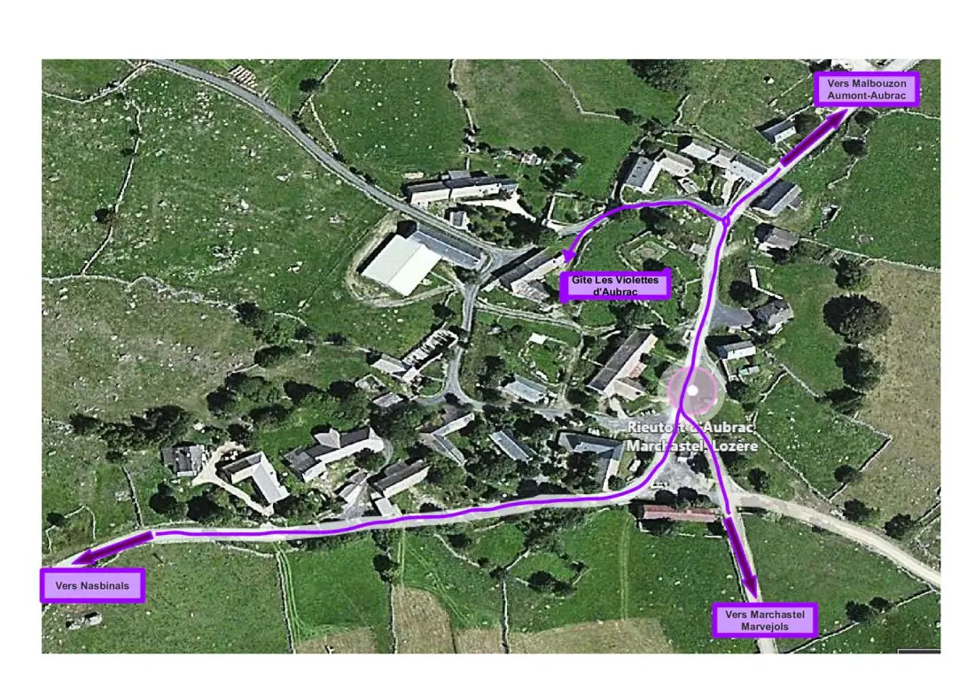 Gîte de France Gîte les violettes d'aubrac 8/11 personnes à rieutort 3 épis