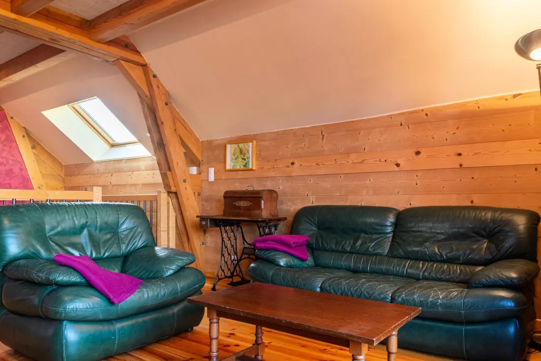 Gîte de France Gîte les violettes d'aubrac 8/11 personnes à rieutort 3 épis