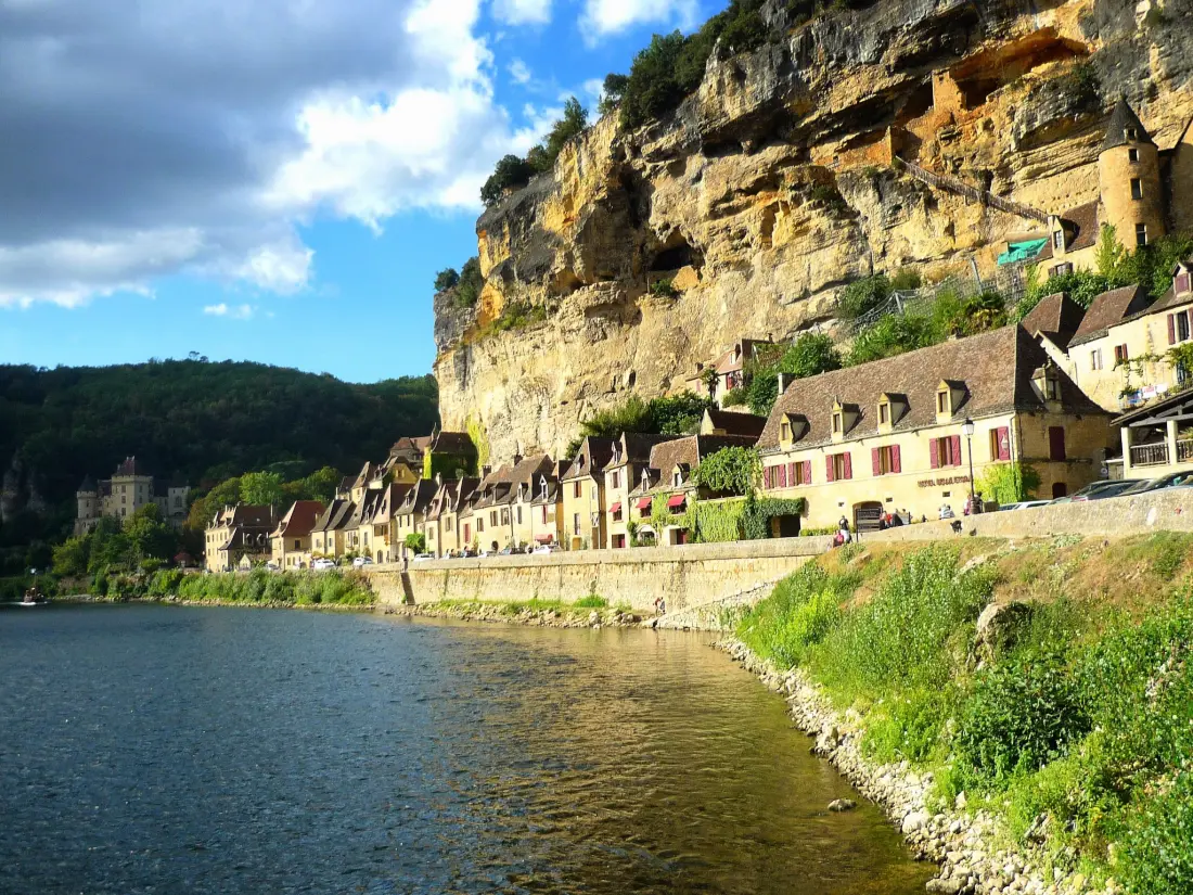 Camping Le Pont de Mazerat 4 étoiles★★★★
