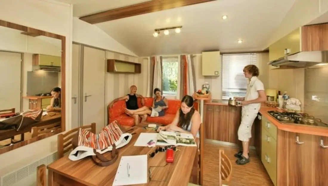 Camping Le Pont de Mazerat 4 étoiles★★★★