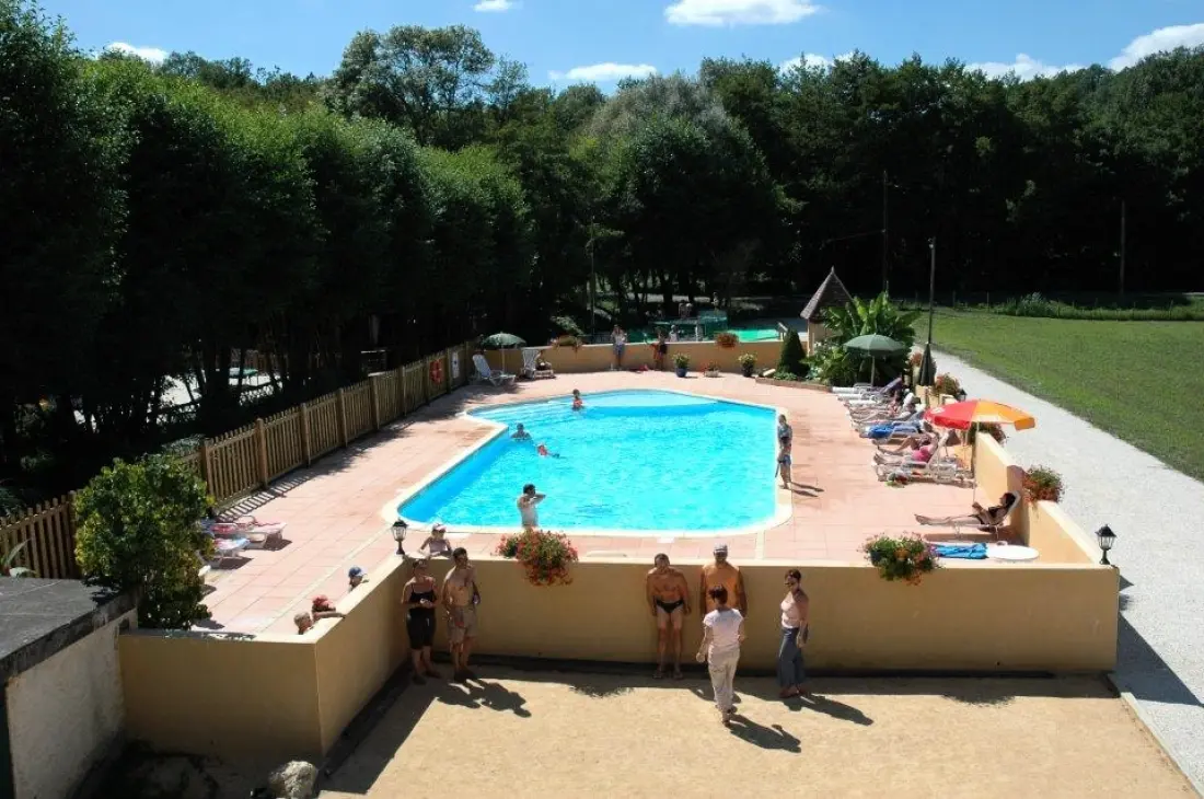 Camping Le Pont de Mazerat 4 étoiles★★★★