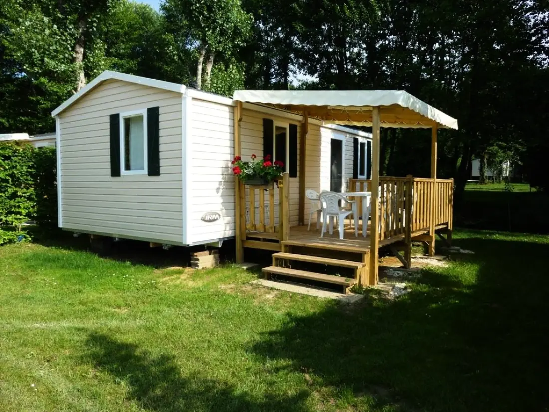 Camping Le Pont de Mazerat 4 étoiles★★★★