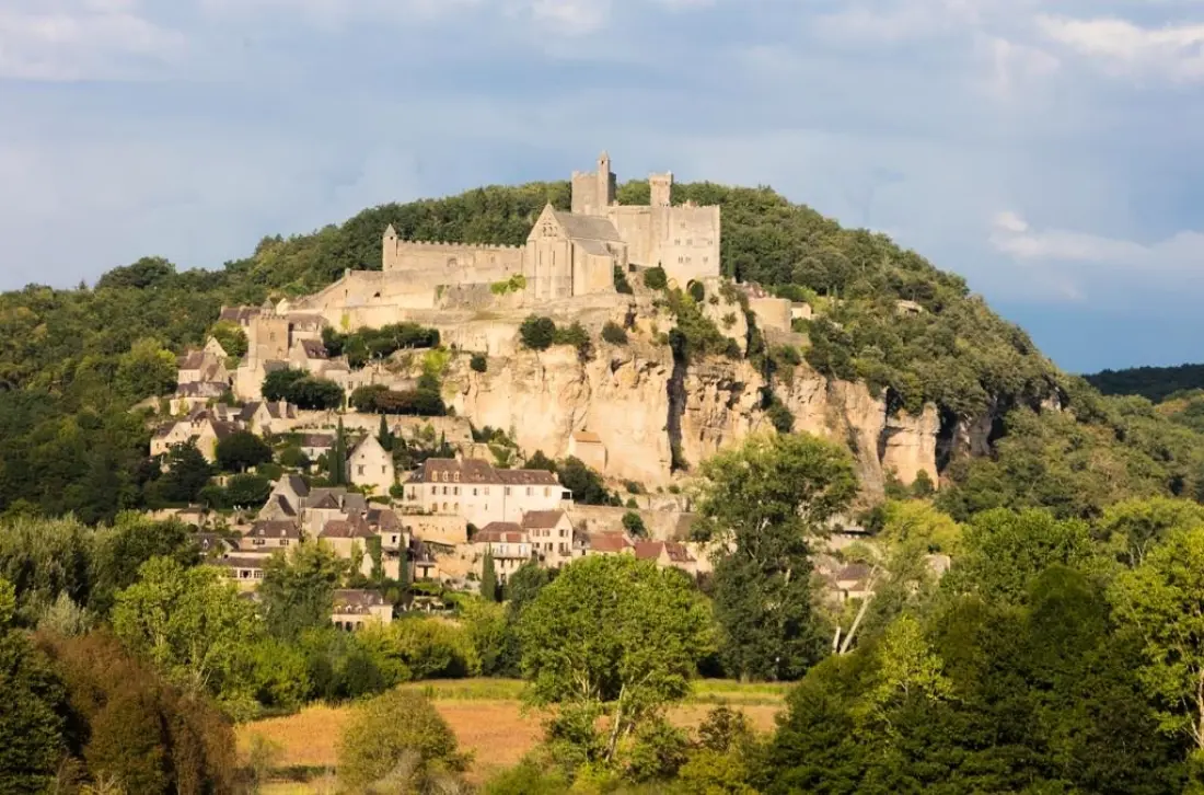 Camping Le Pont de Mazerat 4 étoiles★★★★