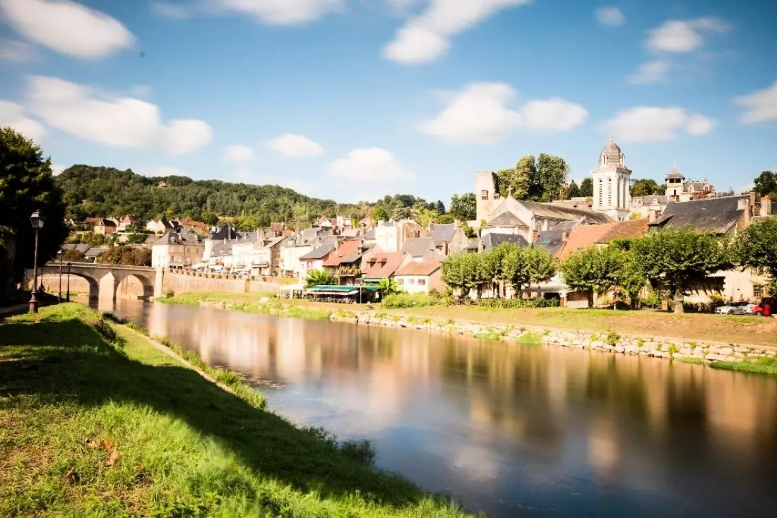 Camping Le Pont de Mazerat 4 étoiles★★★★