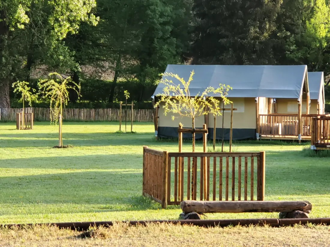 Camping Le Pont de Mazerat 4 étoiles★★★★