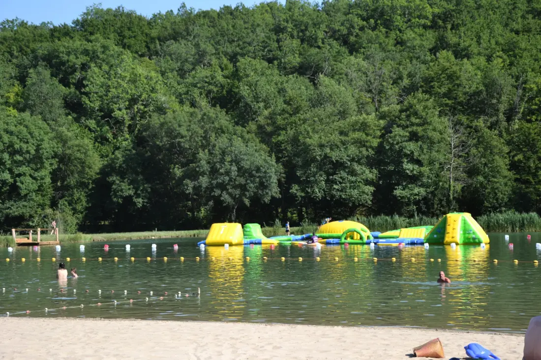 Camping Le Pont de Mazerat 4 étoiles★★★★