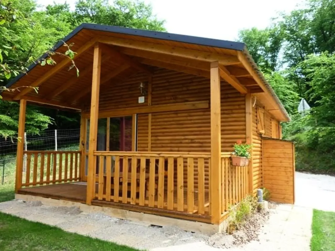 Camping Le Pont de Mazerat 4 étoiles★★★★