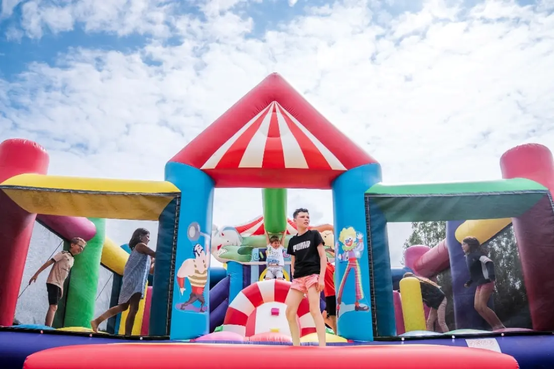 Camping Le Pont de Mazerat 4 étoiles★★★★