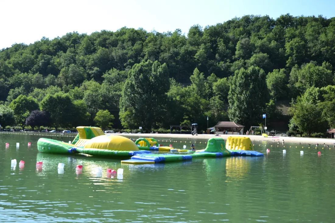 Camping Le Pont de Mazerat 4 étoiles★★★★