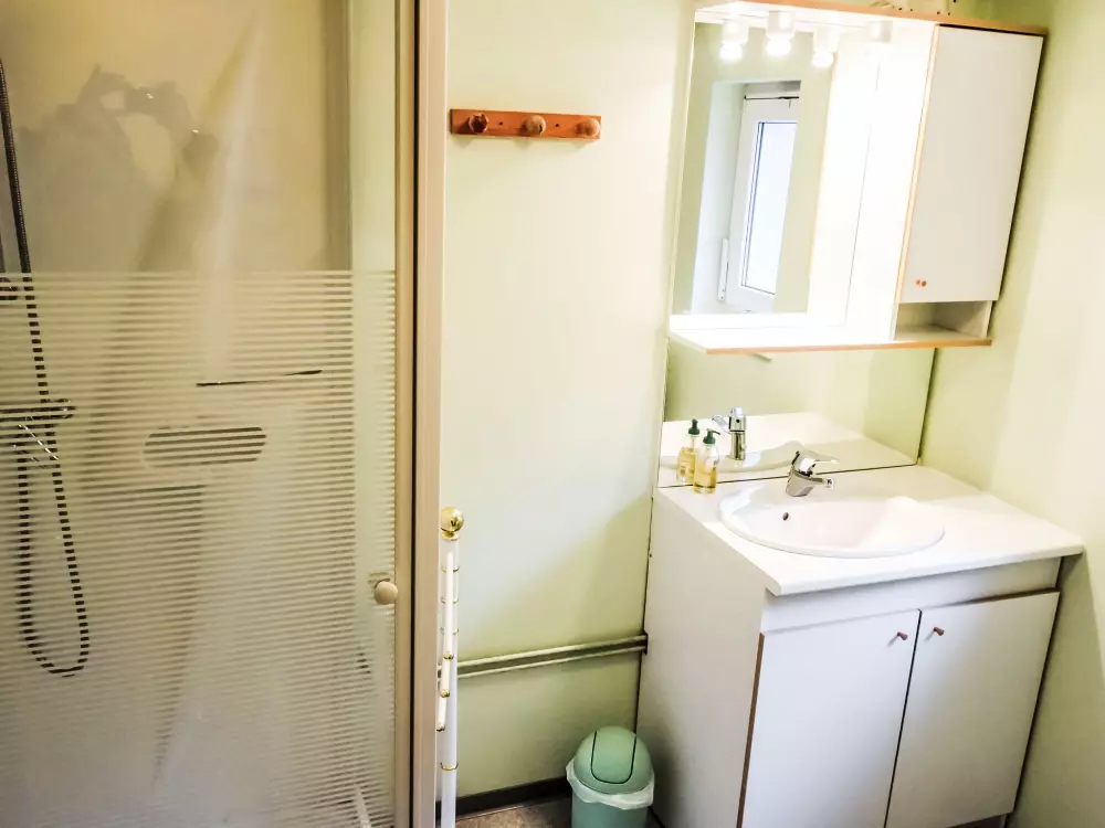 Résidence Résidence jaune et rose