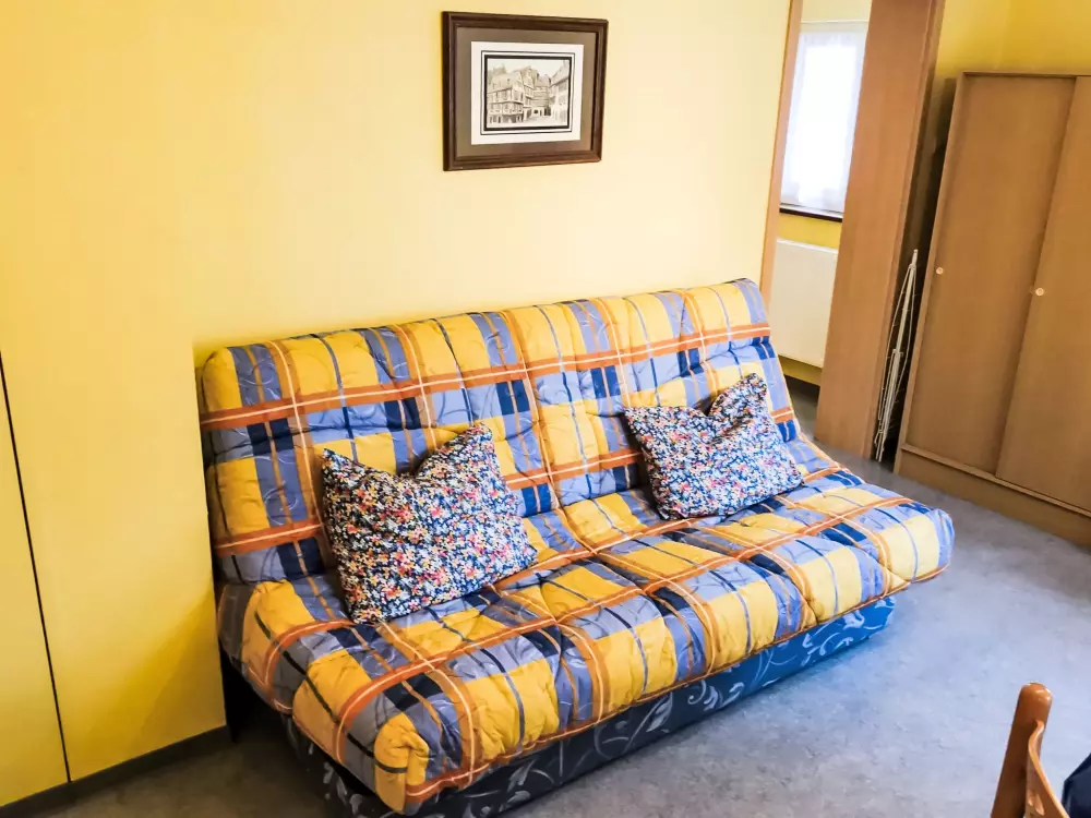 Résidence Résidence jaune et rose