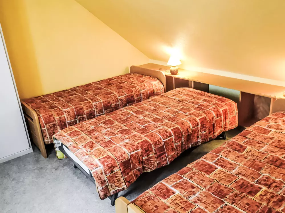 Résidence Résidence jaune et rose