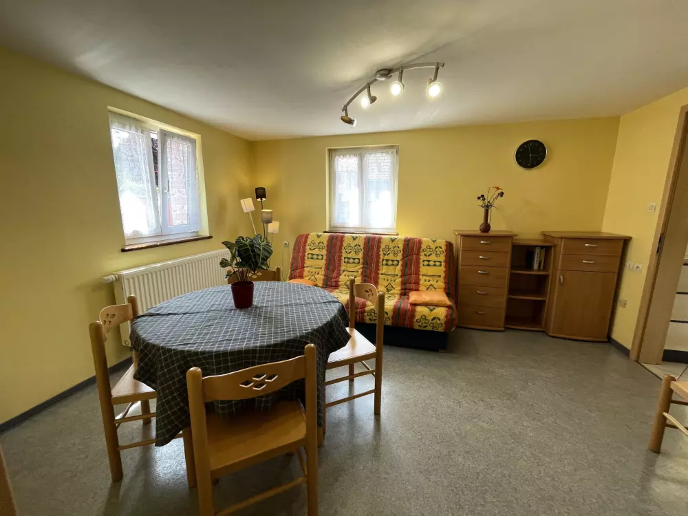 Résidence Résidence jaune et rose