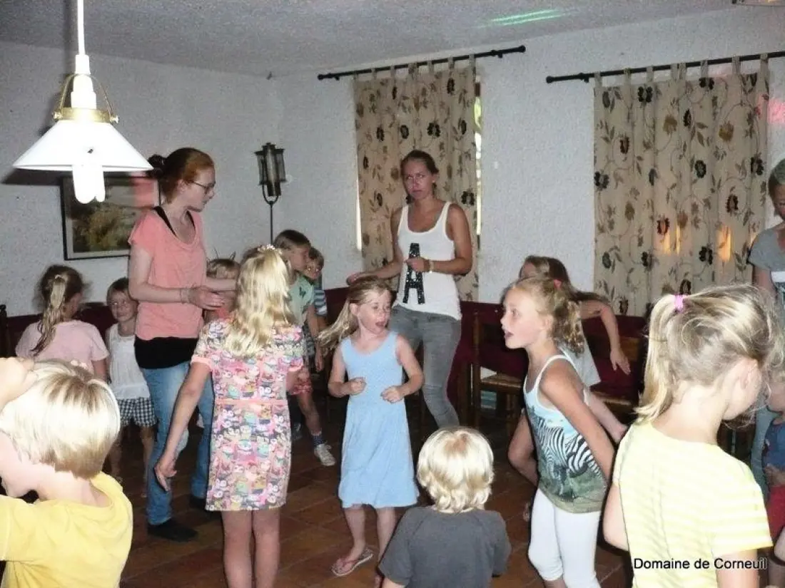 Camping Domaine de Corneuil 3 étoiles★★★