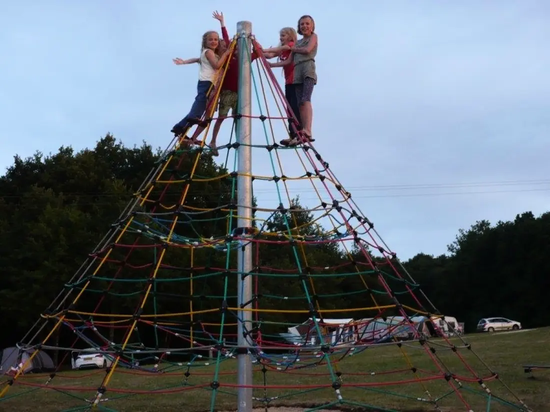 Camping Domaine de Corneuil 3 étoiles★★★