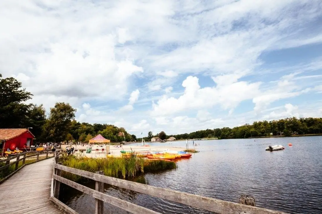 Camping Domaine de Corneuil 3 étoiles★★★