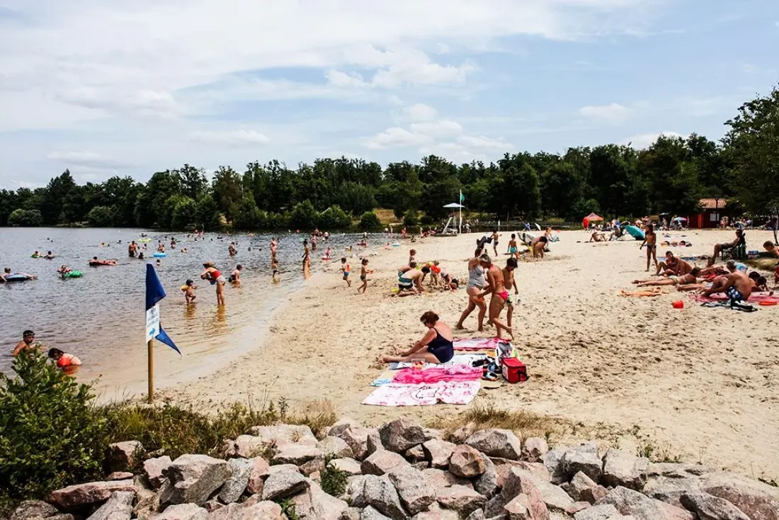 Camping Domaine de Corneuil 3 étoiles★★★