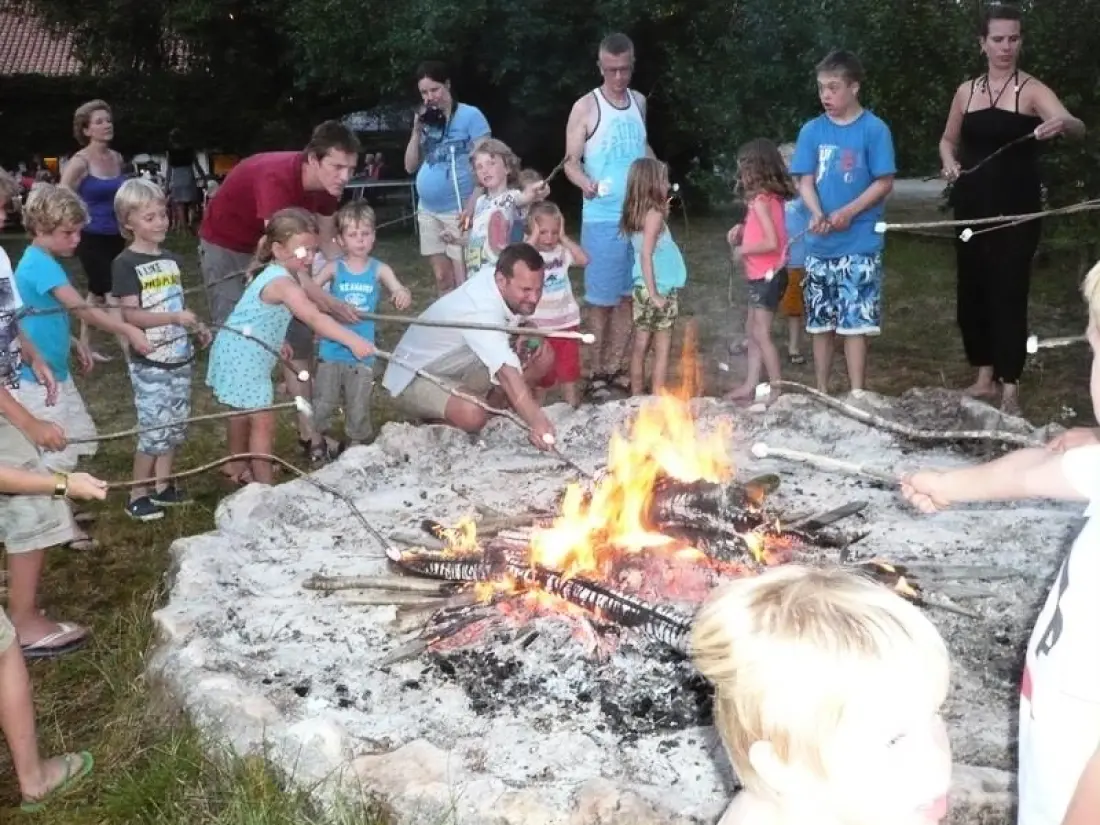 Camping Domaine de Corneuil 3 étoiles★★★