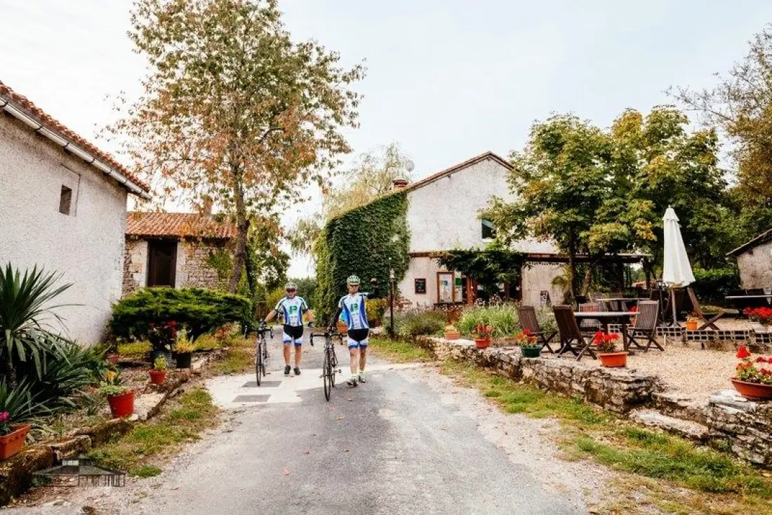 Camping Domaine de Corneuil 3 étoiles★★★