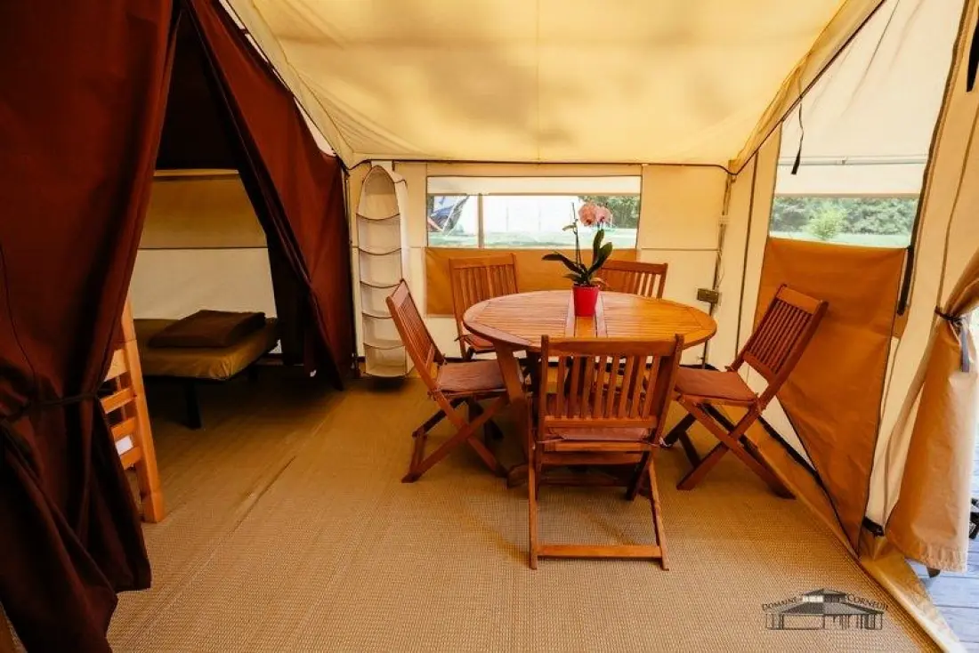 Camping Domaine de Corneuil 3 étoiles★★★