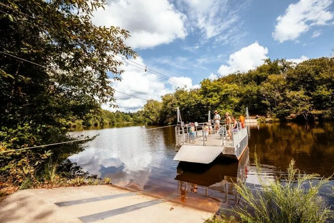 Camping Domaine de Corneuil 3 étoiles★★★