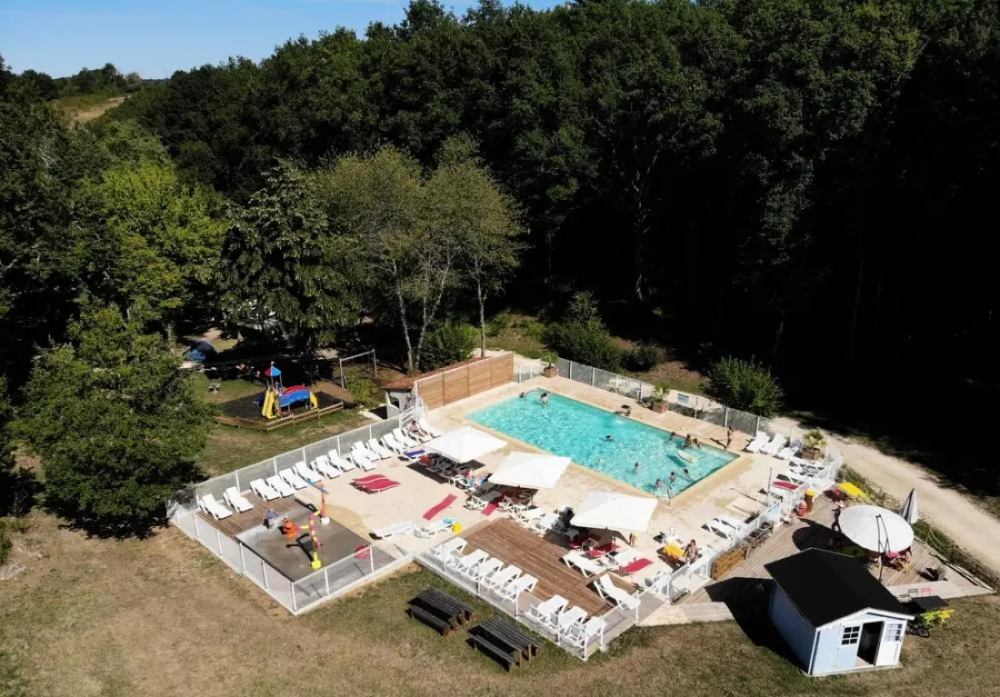 Camping Domaine de Corneuil 3 étoiles★★★