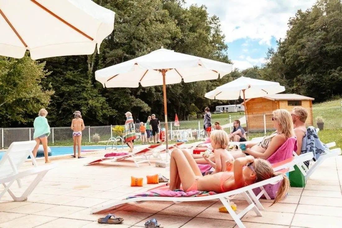 Camping Domaine de Corneuil 3 étoiles★★★