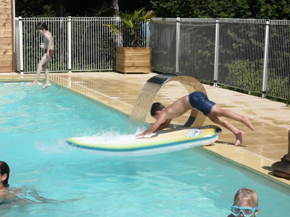 Camping Domaine de Corneuil 3 étoiles★★★