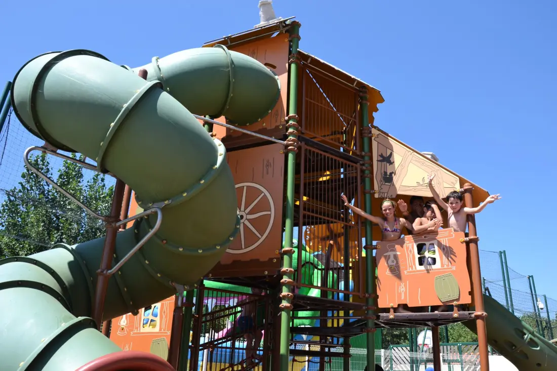 Camping Paradis Robinson3 étoiles★★★