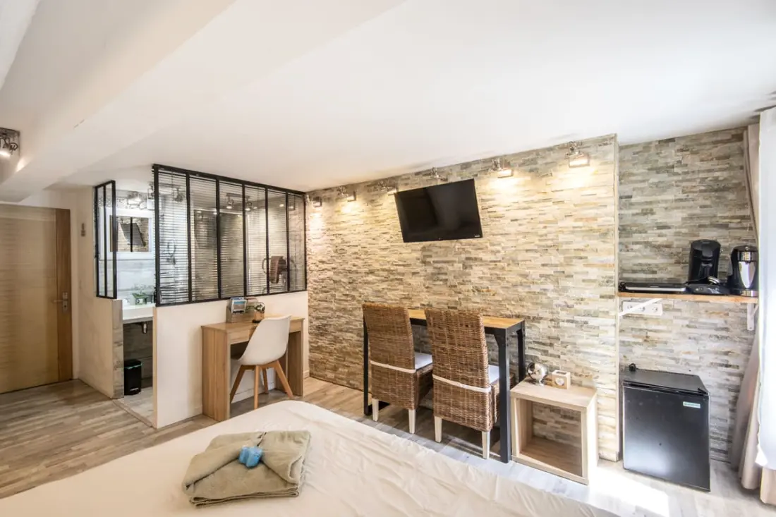 Chambre Climatisée à 10 Min Du Vieux-port &amp; Panier