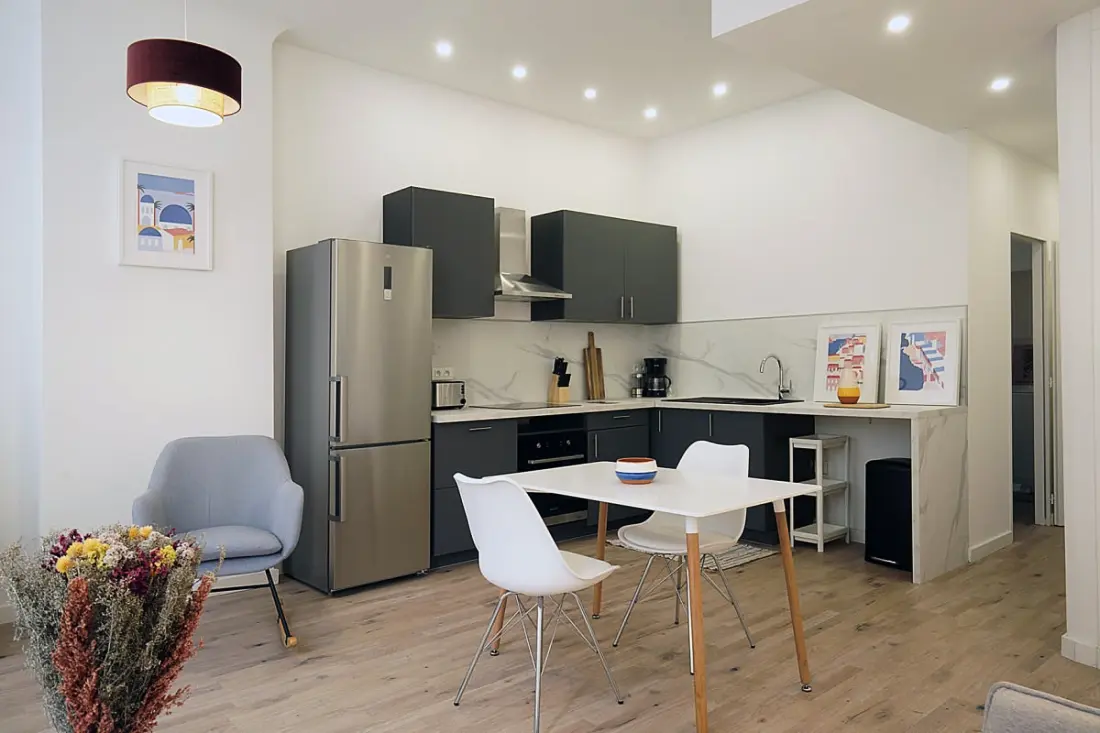 Appartement Spacieux - 4p- Les Réformés