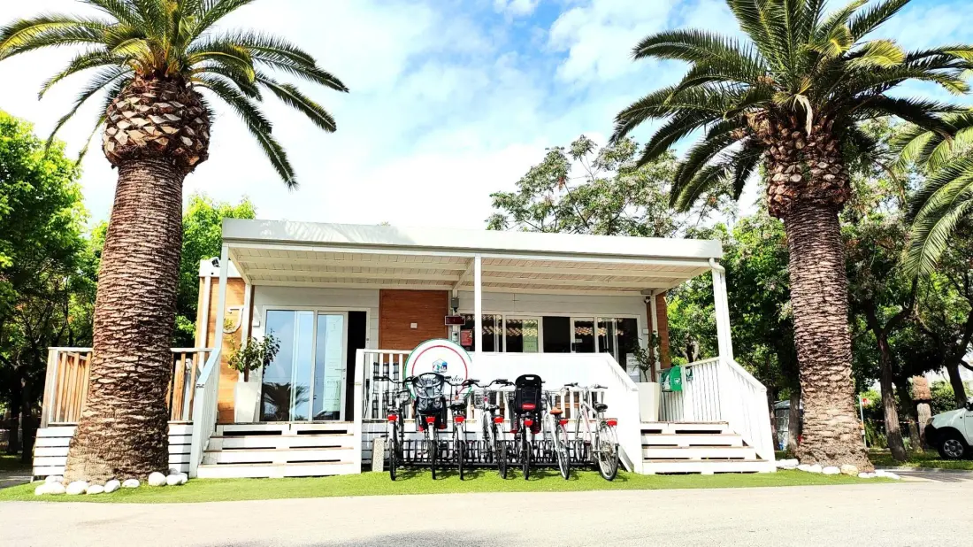 Camping Duca Amedeo Village 3 étoiles★★★