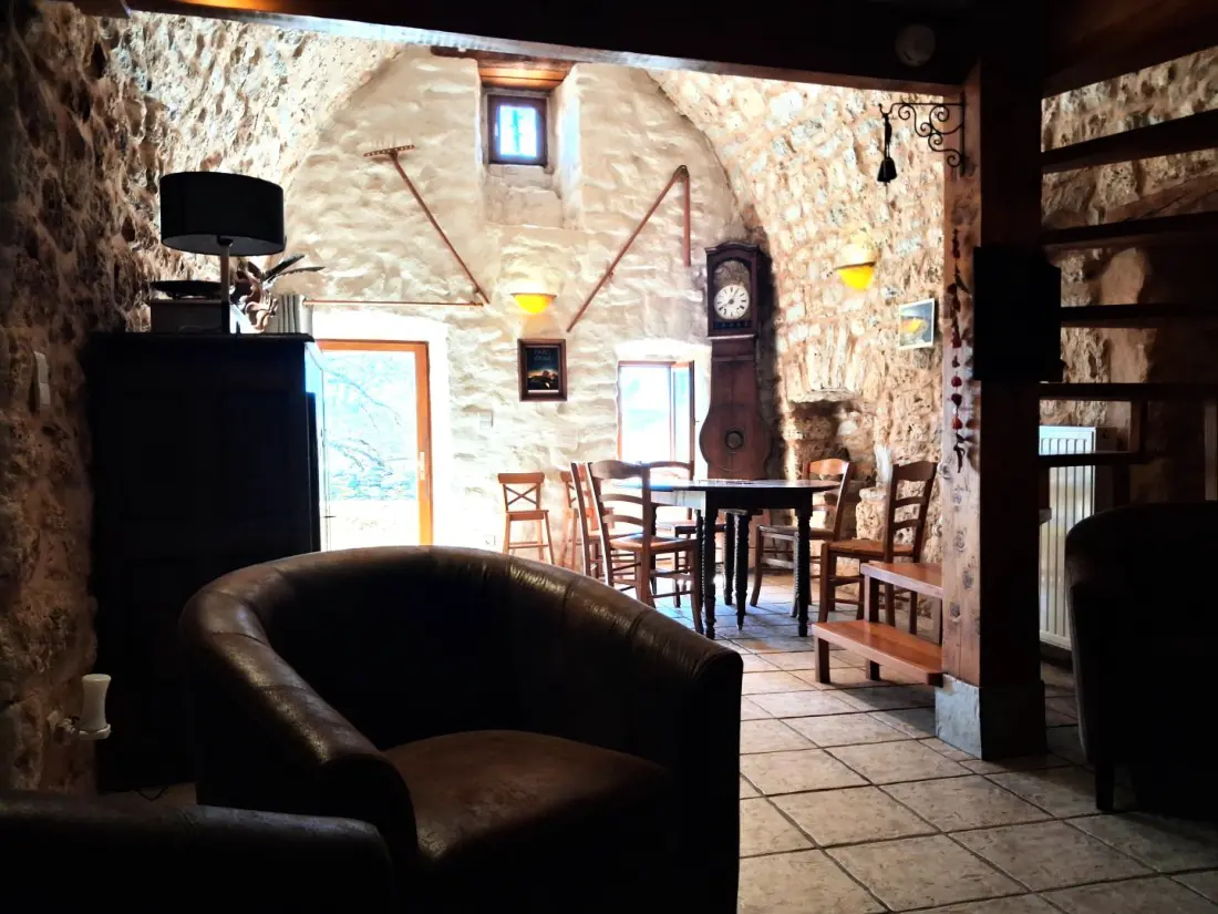 Gîte de France Le nichoir, à mas de val 2 épis