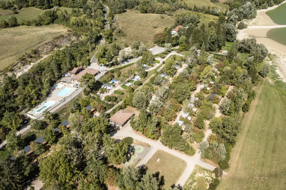 Camping Paradis les Gorges du Haut Bugey 4 étoiles★★★★
